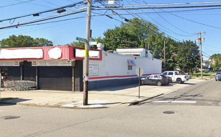 Pictures of Retail property located at 1091 N Broadway, Massapequa, NY 11758 for sales - image #1
