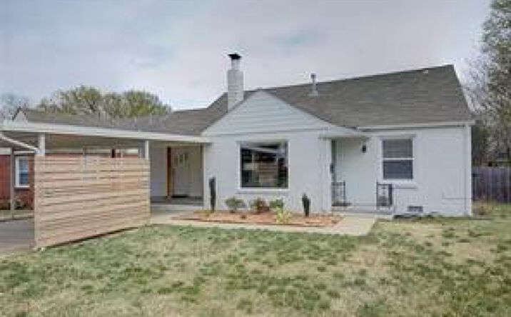 Pictures of Mixed Use property located at 1727 S Knoxville Ave, Tulsa, OK 74112 for sales - image #1