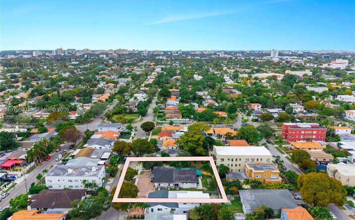 Pictures of Multifamily property located at 1761 SW 14th St, Miami, FL 33145 for sales - image #1