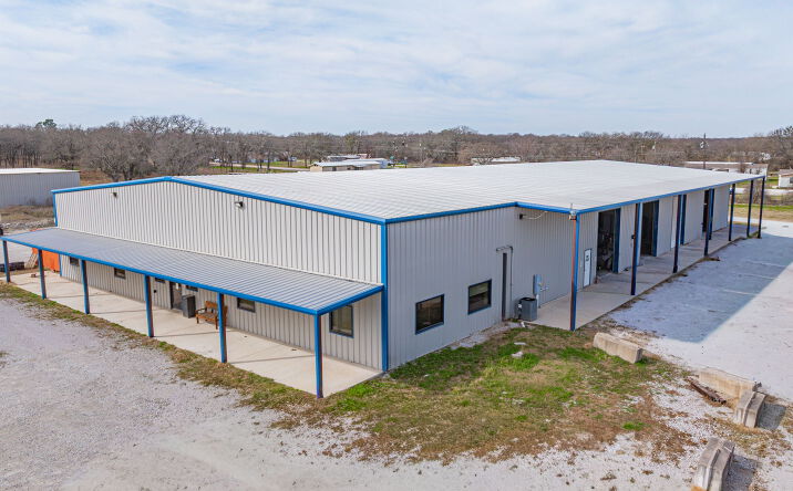 Pictures of Industrial, Mixed Use, Office property located at 4610 E Hwy 199, Springtown, TX 76082 for sales - image #1