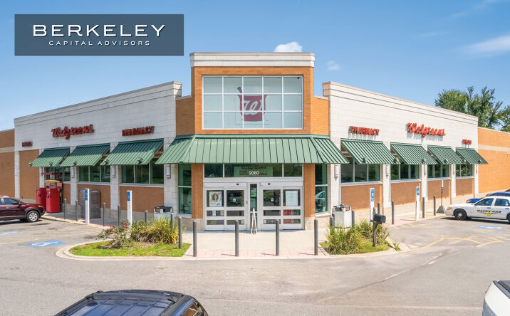 Pictures of Retail property located at 2060 GA-40, Kingsland, GA 31548 for sales - image #1