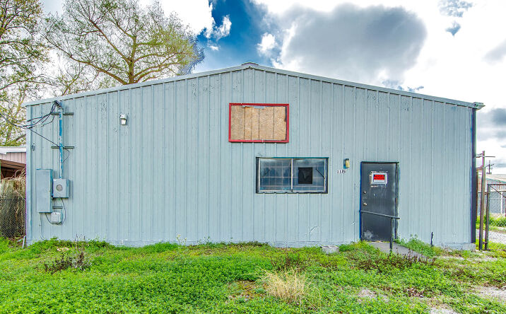 Pictures of Industrial property located at 1125 Barataria Ave, Houma, LA 70360 for sales - image #1