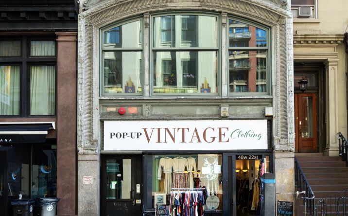 Pictures of Retail property located at 48 W 22nd St, New York, NY 10010 for sales - image #1