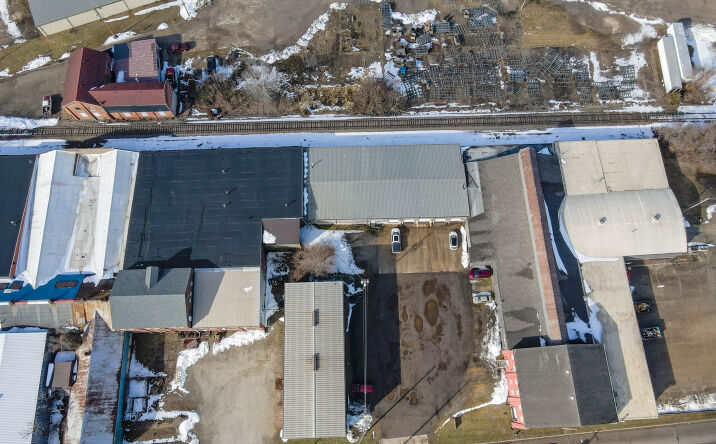 Pictures of Industrial property located at 2424 Columbus Ave, Springfield, OH 45503 for sales - image #1