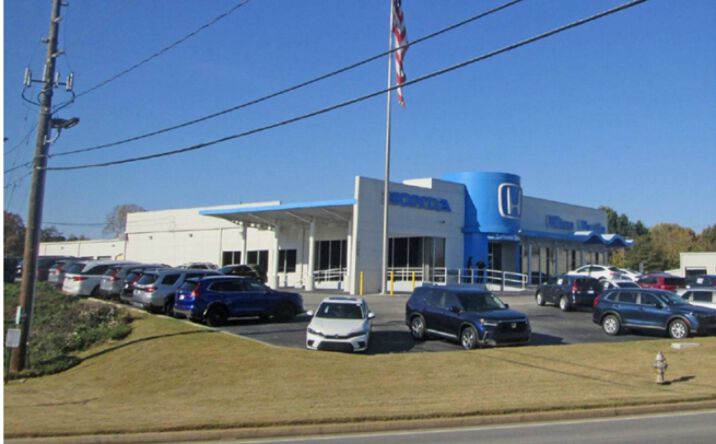 Pictures of Retail, Special Purpose property located at 2420 Browns Bridge Rd, Gainesville, GA 30504 for sales - image #1