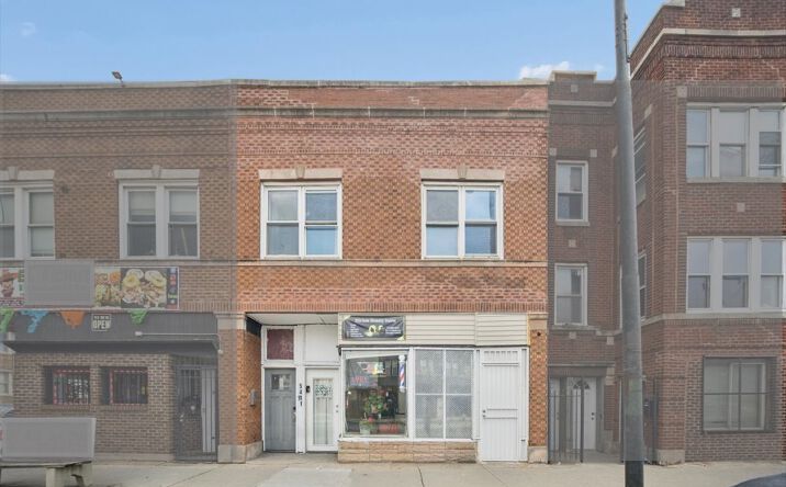 Pictures of Mixed Use, Multifamily, Retail property located at 5411 W North Ave, Chicago, IL 60639 for sales - image #1