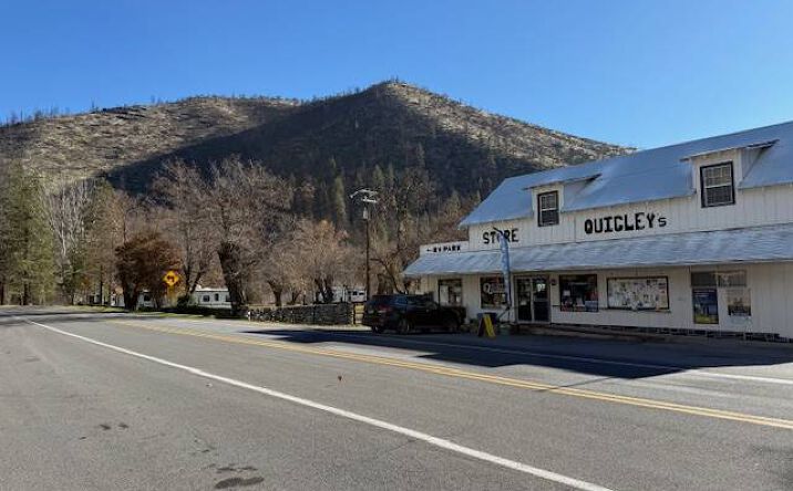 Pictures of Mobile Home Park, Retail property located at 17736 CA-96, Klamath River, CA 96050 for sales - image #1