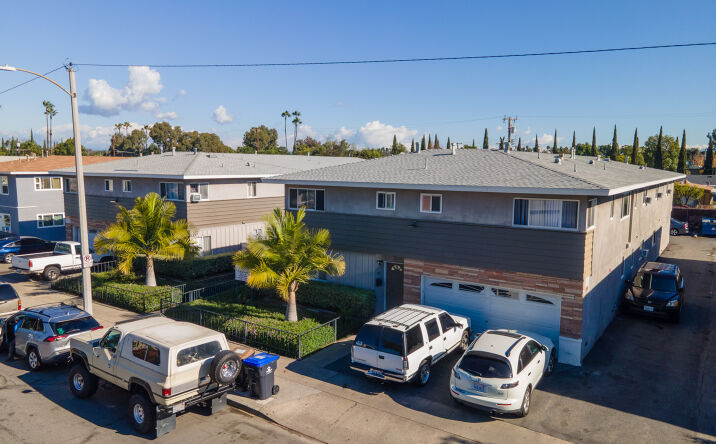 Pictures of Multifamily property located at 1118 - 1124 N Mayfair Ave, Anaheim, CA 92801 for sales - image #1