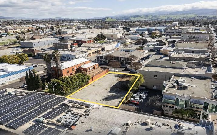 Pictures of Land, Mixed Use property located at 220 4th St, Hollister, CA 95023 for sales - image #1