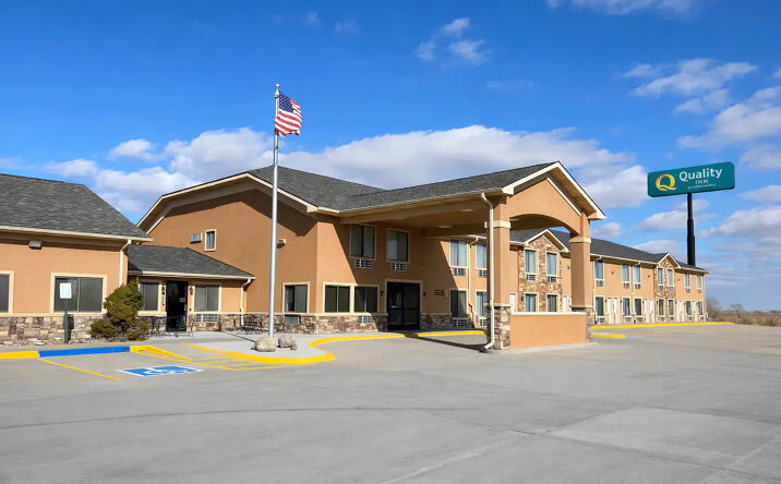 Pictures of Hospitality property located at 3815 S Lincoln Ave, York, NE 68467 for sales - image #1