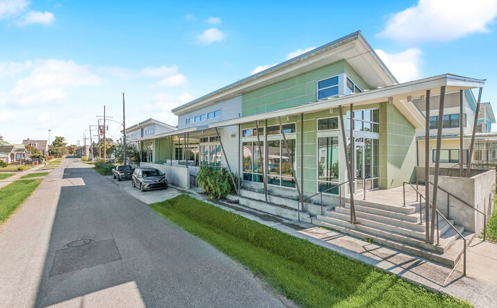Pictures of Hospitality, Mixed Use, Office, Retail, Special Purpose property located at 5400 Douglas St, New Orleans, LA 70117 for sales - image #1