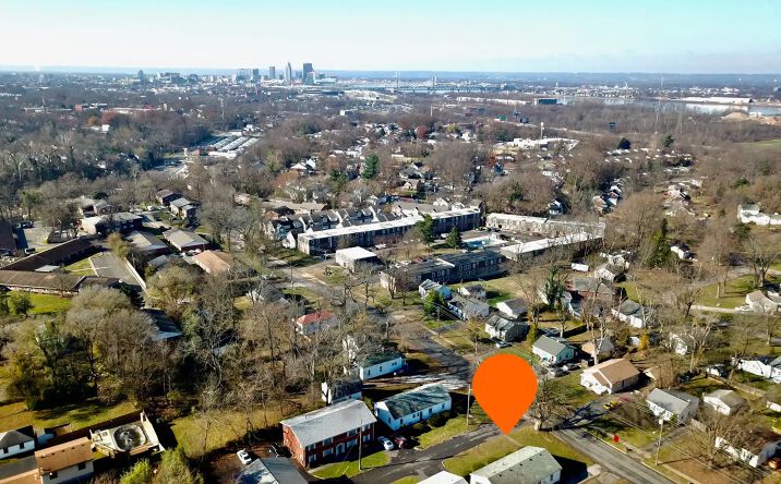 Pictures of Multifamily property located at 2628 Lindsay Ave, Louisville, KY 40206 for sales - image #1