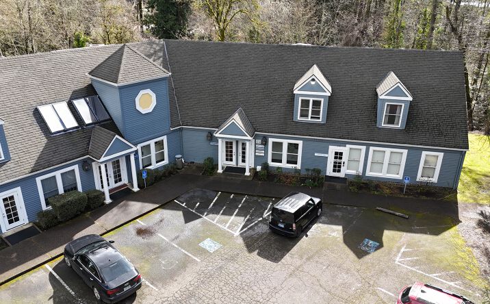 Pictures of Office property located at 15110 Boones Ferry Rd, Lake Oswego, OR 97035 for sales - image #1