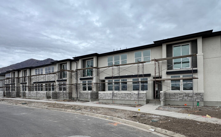 Pictures of Multifamily property located at 743 Harrison Dr, Springville, UT 84663 for sales - image #1