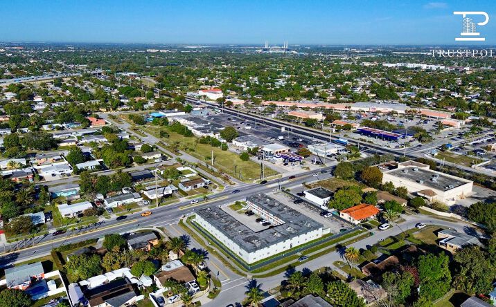Pictures of Multifamily property located at 18101 NW 7th Ave, Miami, FL 33169 for sales - image #1