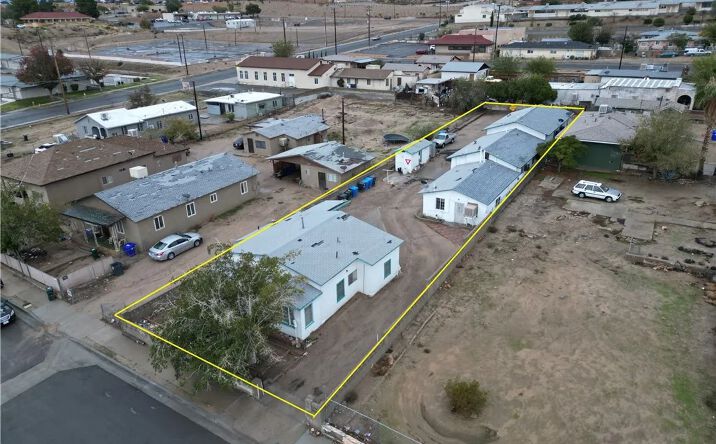 Pictures of Multifamily property located at 604 E Buena Vista, Barstow, CA 92311 for sales - image #1