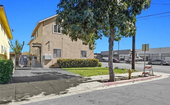 Pictures of Multifamily property located at 252 S 7th, Montebello, CA 90640 for sales - image #1