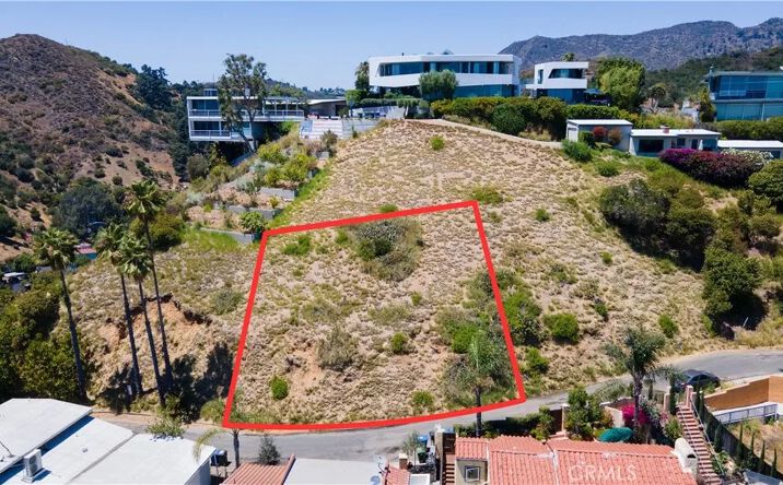 Pictures of Land property located at Quebec, Hollywood Hills East, CA 90068 for sales - image #1
