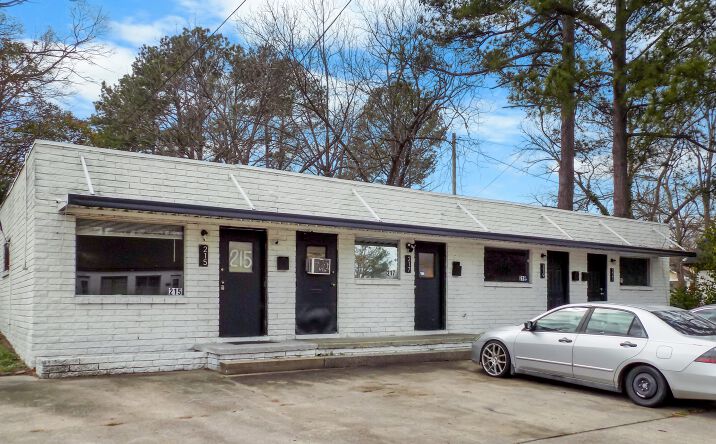 Pictures of Office, Retail property located at 215 W Bassett St, Rocky Mount, NC 27803 for sales - image #1
