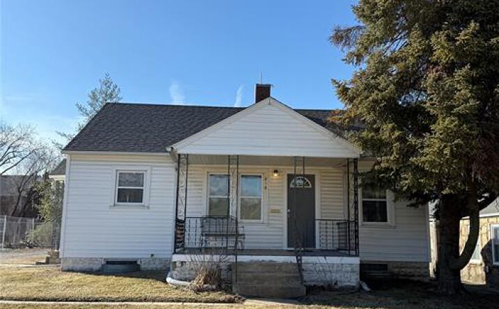 Pictures of Retail property located at 816 S Baltimore St, Kirksville, MO 63501 for sales - image #1