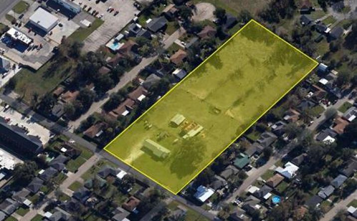 Pictures of Land property located at 1420 S 29th St, Nederland, TX 77627 for sales - image #1