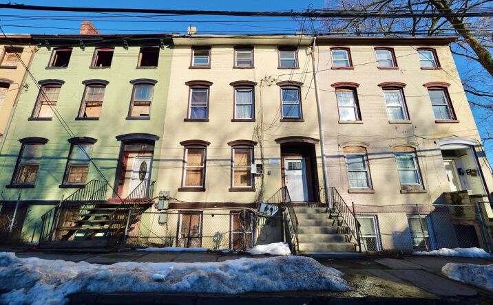 Pictures of Multifamily property located at 170 Chambers St, Newburgh, NY 12550 for sales - image #1
