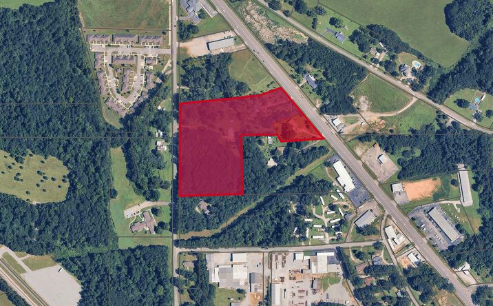 Pictures of Retail, Land property located at 1617 7th St S, Clanton, AL 35045 for sales - image #1