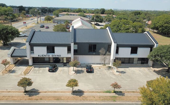 Pictures of Office property located at 1000 Payton Gin Rd, Austin, TX 78758 for sales - image #1