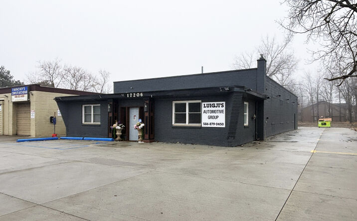 Pictures of Retail, Industrial property located at 17206 E Thirteen Mile Rd, Roseville, MI 48066 for sales - image #1