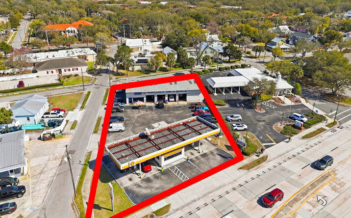 Pictures of Business for Sale, Mixed Use, Office, Retail property located at 2350 N Ponce De Leon Blvd, St Augustine, FL 32084 for sales - image #1