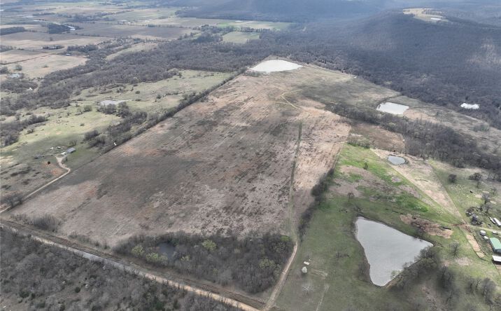 Pictures of Land property located at E 1020 Road, Warner, OK 74469 for sales - image #1