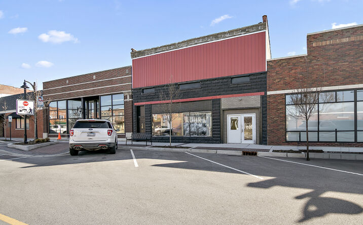 Pictures of Office, Retail property located at 120 W Main Street, Peotone, IL 60468 for sales - image #1