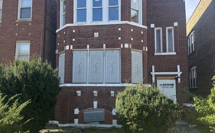 Pictures of Multifamily property located at 7754 S Wood Street, Chicago, IL 60620 for sales - image #1