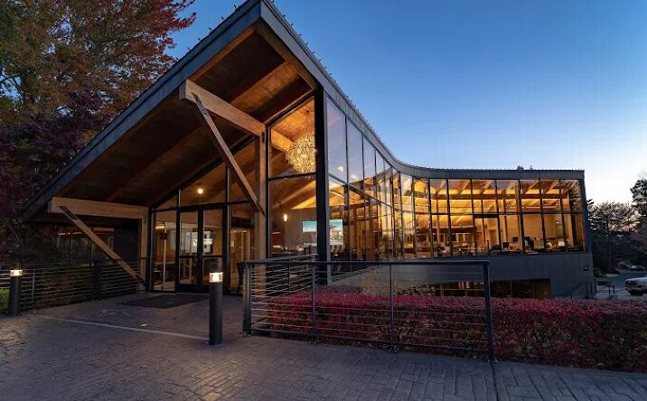 Pictures of Office property located at 9200 SW Barnes Rd, Portland, OR 97225 for sales - image #1
