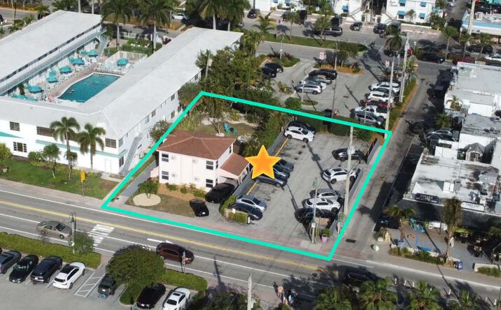 Pictures of Retail property located at 4412 N Ocean Dr, Lauderdale-by-the-Sea, FL 33308 for sales - image #1