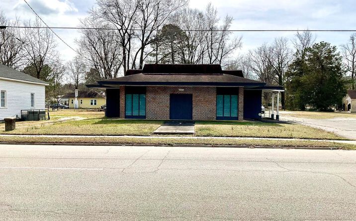 Pictures of Special Purpose property located at 1011 W. Thomas Street, Rocky Mount, NC 27804 for sales - image #1