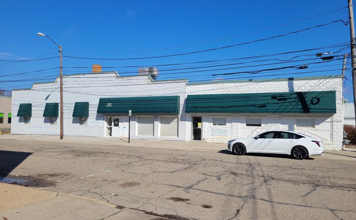 Pictures of Special Purpose property located at 108 W Higham Street, St. Johns, MI 48879 for sales - image #1
