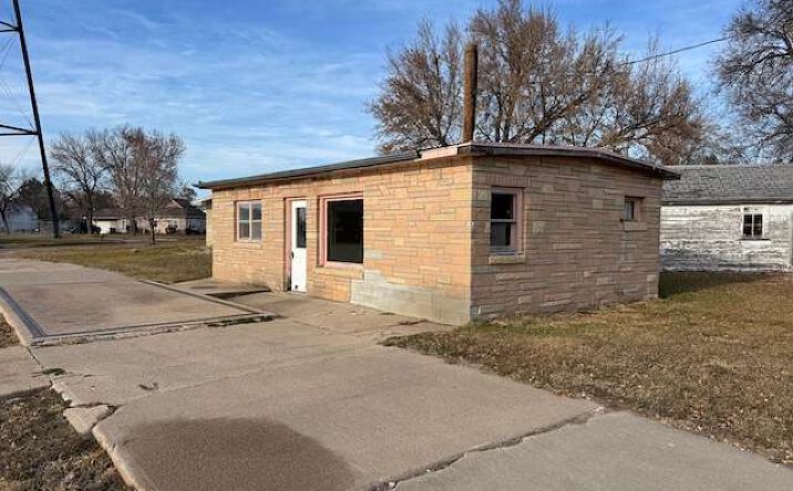 Pictures of Business for Sale property located at 204 N Front St, Atkinson, NE 68713 for sales - image #1