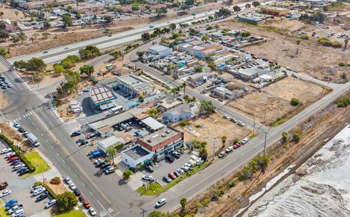 Pictures of Industrial, Mixed Use property located at 895 palomar st & 1500 bay blvd, Chula Vista, CA 91911 for sales - image #1