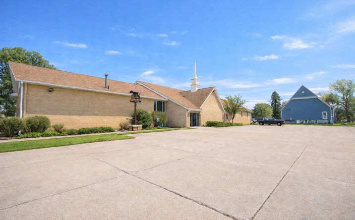 Pictures of Mixed Use, Office property located at 1220 4th St, Perry, IA 50220 for sales - image #1