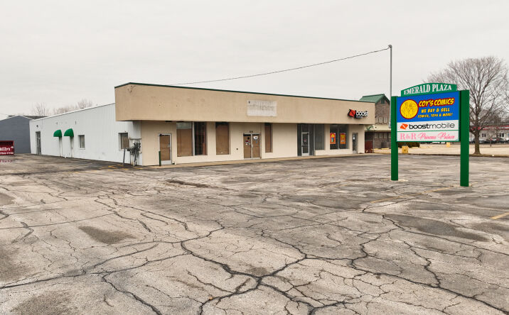Pictures of Office, Retail property located at 3220 Bay Rd, Saginaw, MI 48603 for sales - image #1