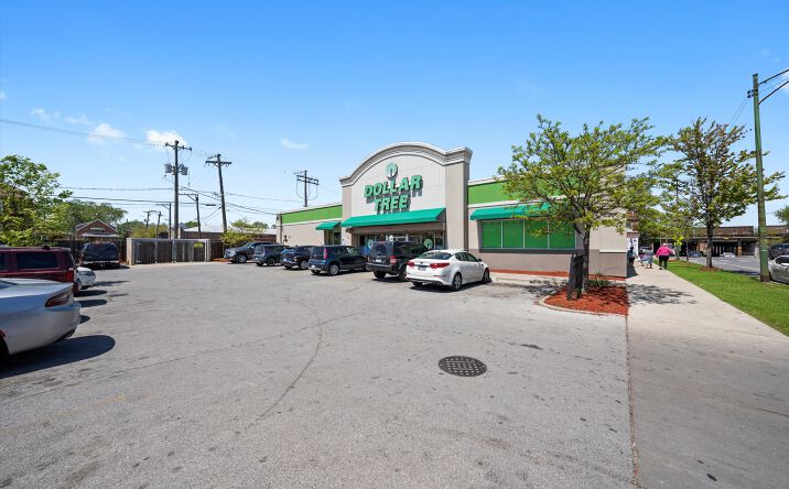 Pictures of Retail property located at 7528 S Ashland Ave, Chicago, IL 60620 for sales - image #1