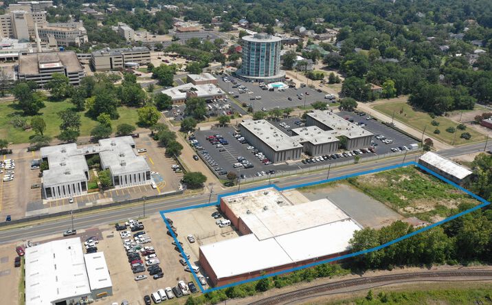 Pictures of Industrial property located at 1802 Southern Ave, Shreveport, LA 71101 for sales - image #1