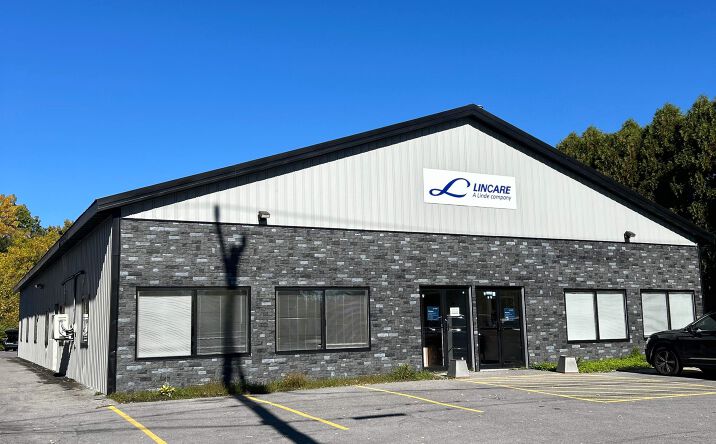 Pictures of Industrial property located at 114 Salina St, Liverpool, NY 13088 for sales - image #1