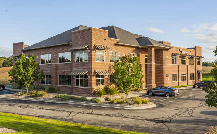 Pictures of Office property located at 4020 E Beltline Ave NE, Grand Rapids, MI 49525 for sales - image #1