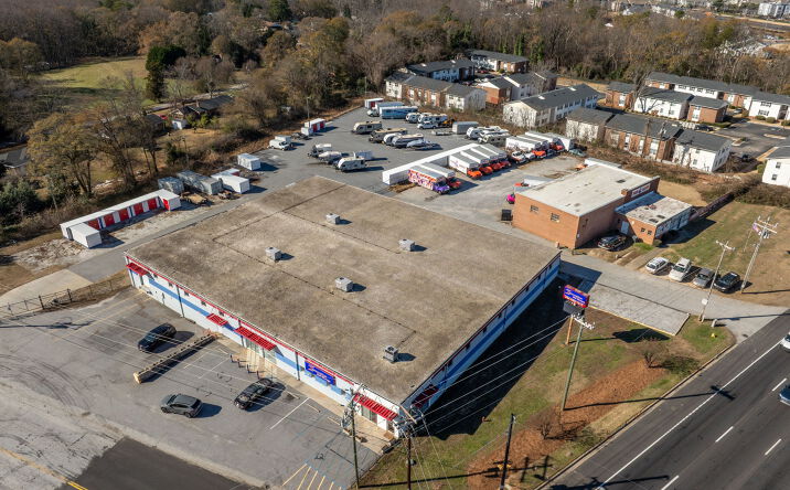 Pictures of Self Storage property located at 897 N Main St, Mauldin, SC 29662, 30 Interchange Blvd, Greenville, SC 29607 for sales - image #1