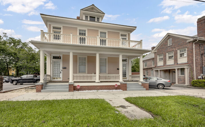 Pictures of Office property located at 8 S 7th St, Wilmington, NC 28401 for sales - image #1