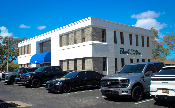 Pictures of Office property located at 804 N Belcher Rd., Clearwater, FL 33765 for sales - image #1