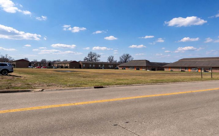 Pictures of Land property located at 5441 Vogel Rd, Evansville, IN 47715 for sales - image #1