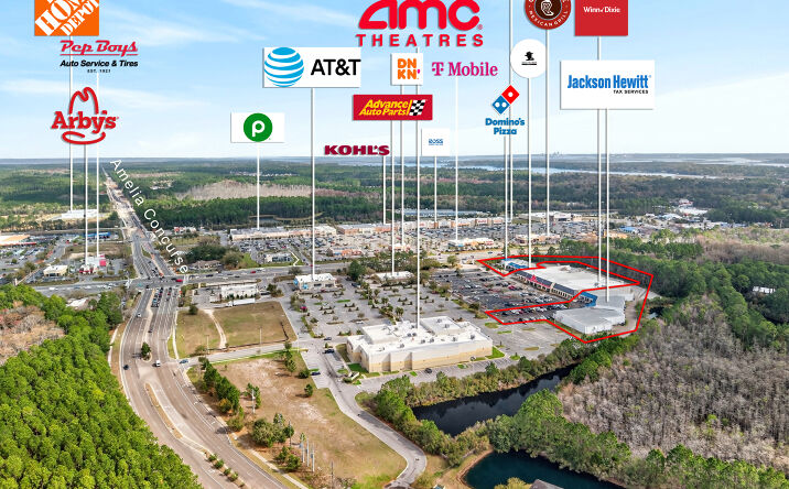Pictures of Retail property located at 96016 Lofton Square Ct, Yulee, FL 32097 for sales - image #1